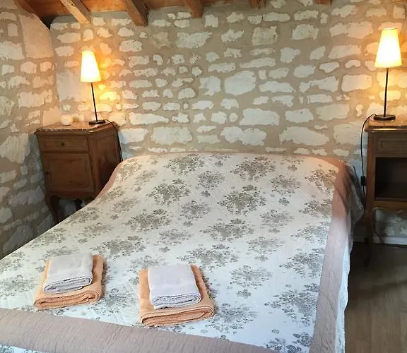 Les Caves Ambillou-Château