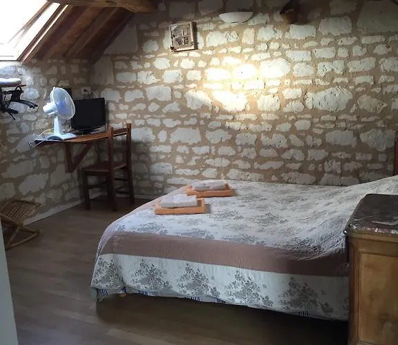 Les Caves Ambillou-Chateau